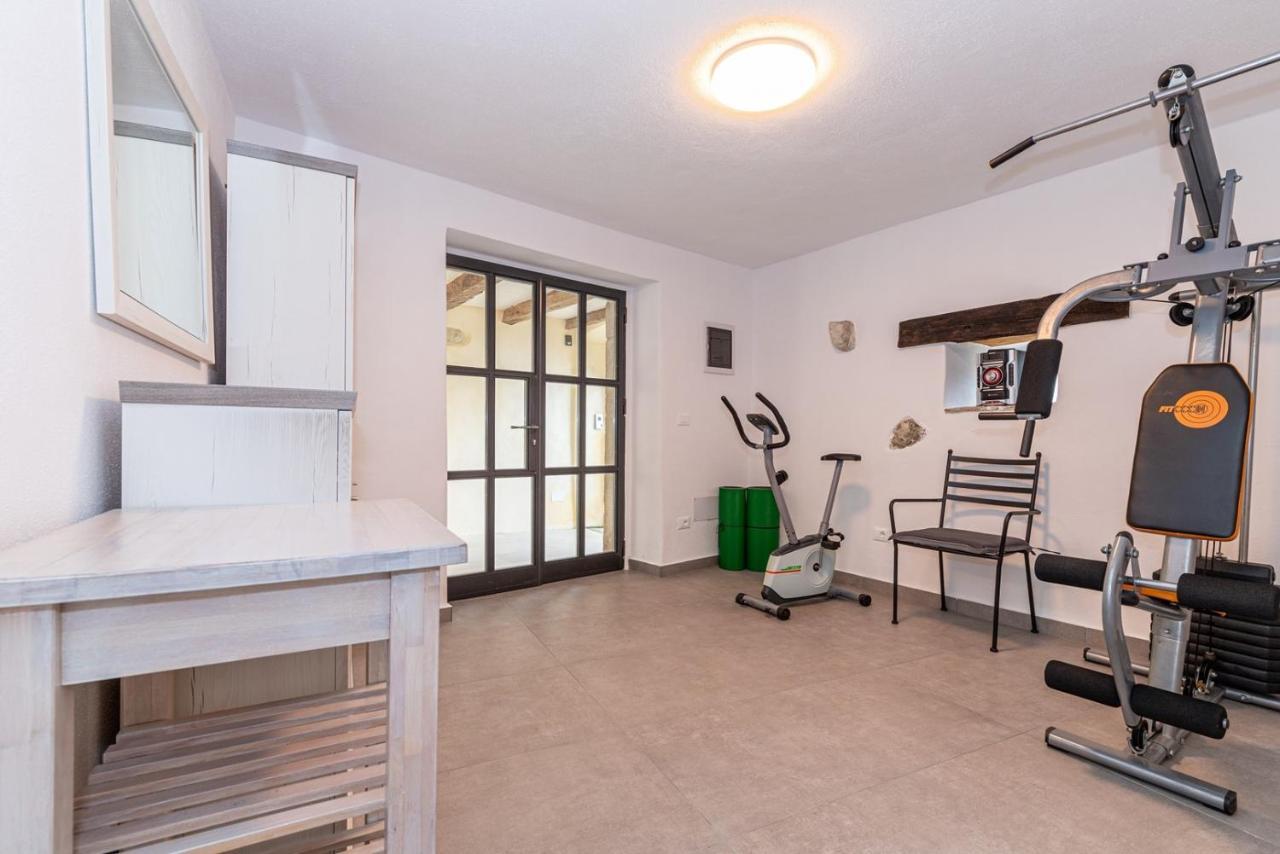 Casa Amelia in Pićan Esterno foto