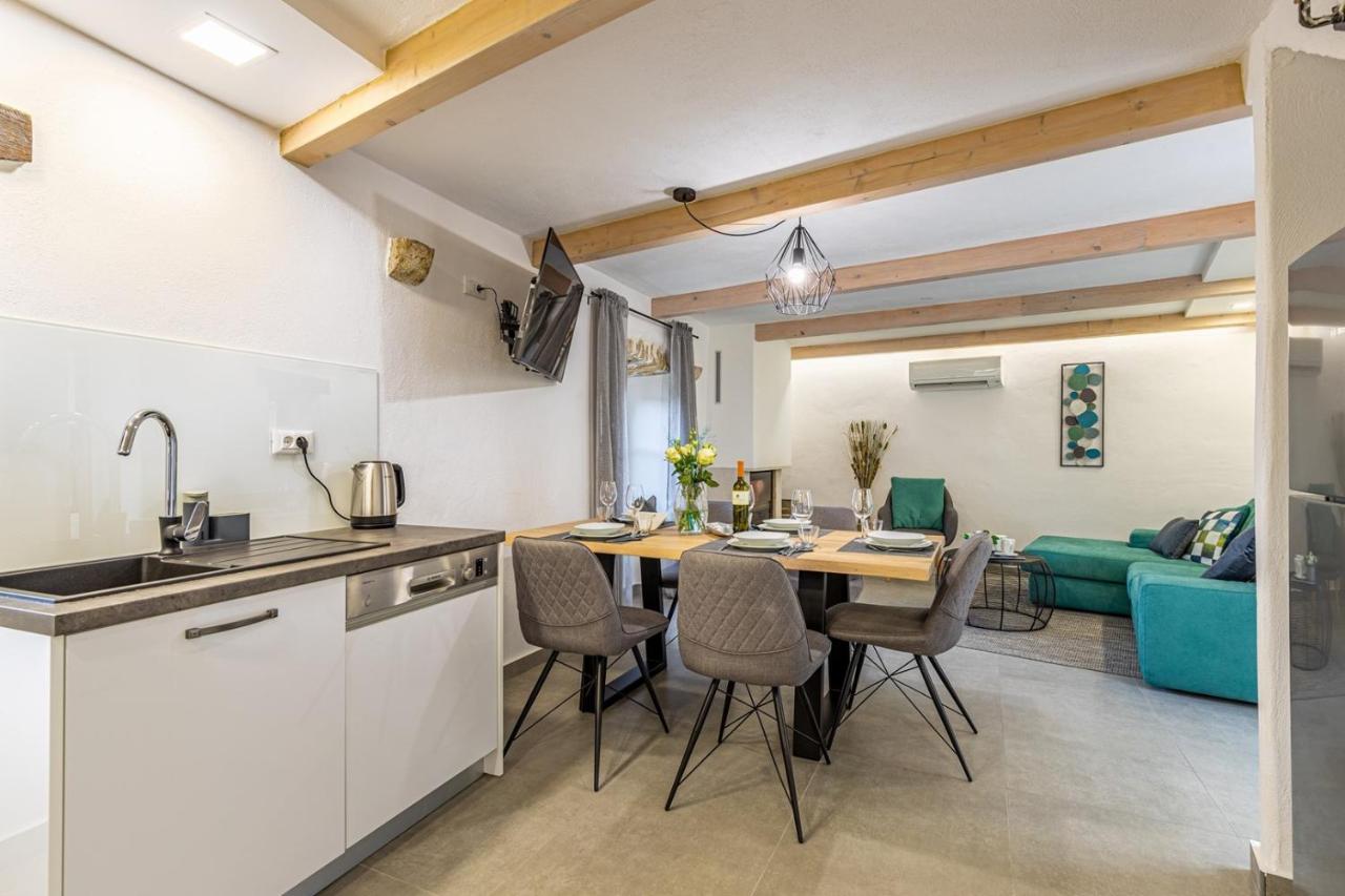 Casa Amelia in Pićan Esterno foto