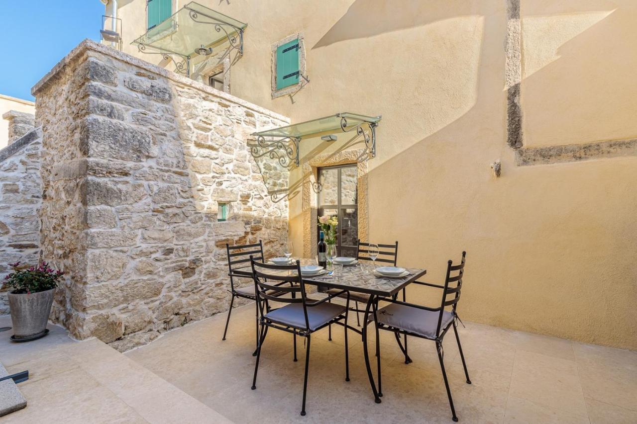Casa Amelia in Pićan Esterno foto