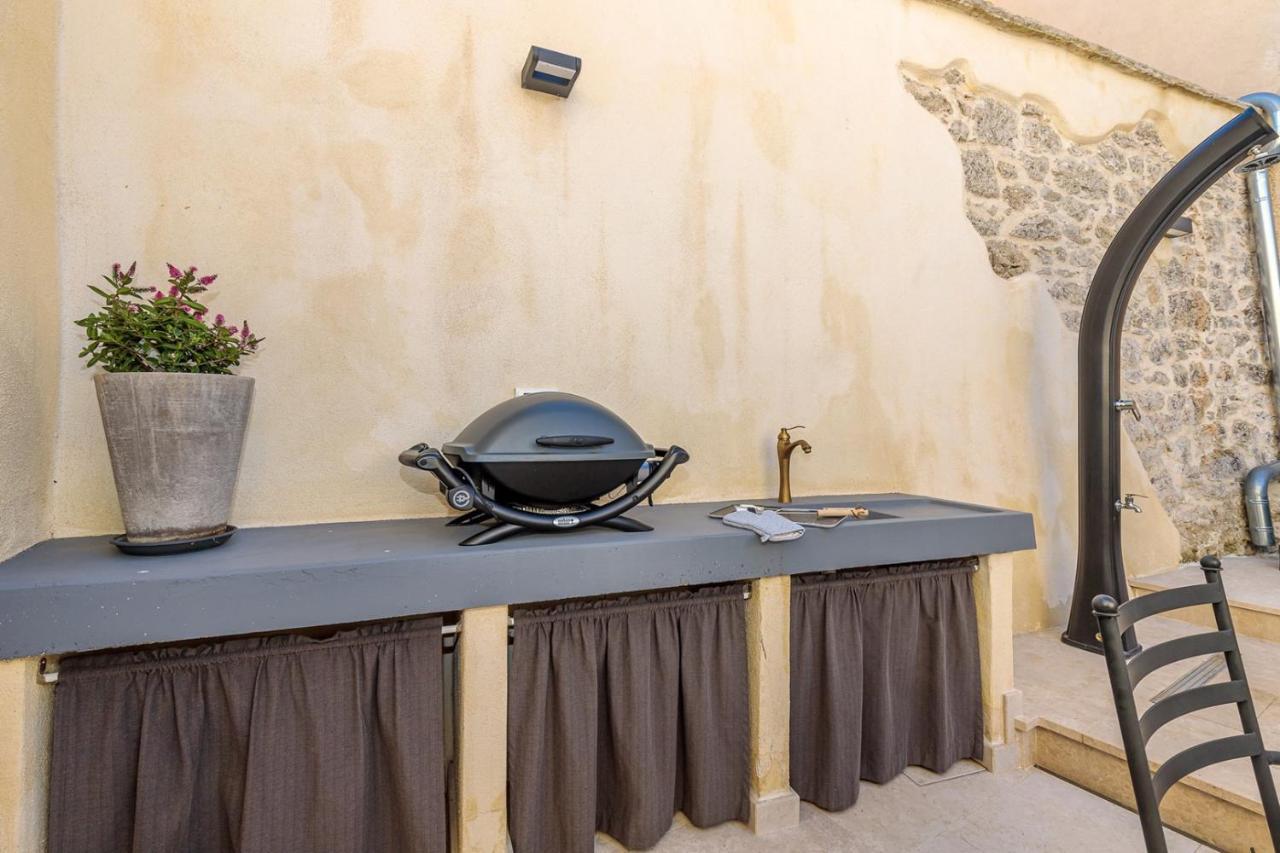 Casa Amelia in Pićan Esterno foto